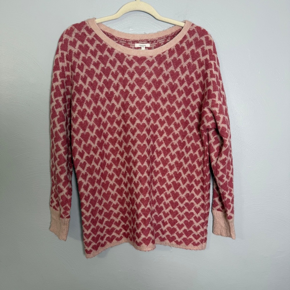 Maurices Pink Red Heart Pattern Sweater Large Crew Neck Long Sleeve Knit Top